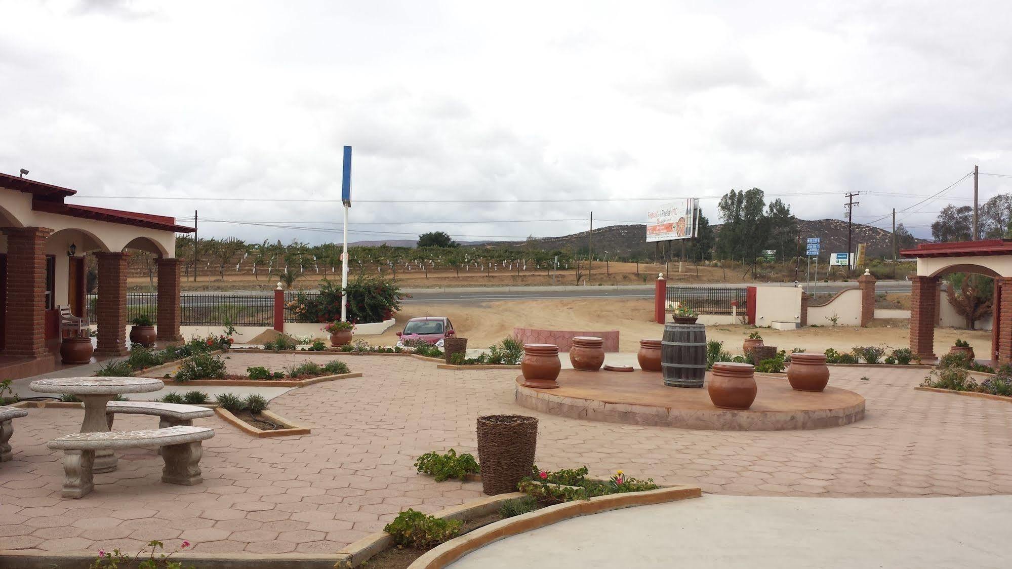 Hotel Plaza Fatima Valle de Guadalupe Zewnętrze zdjęcie