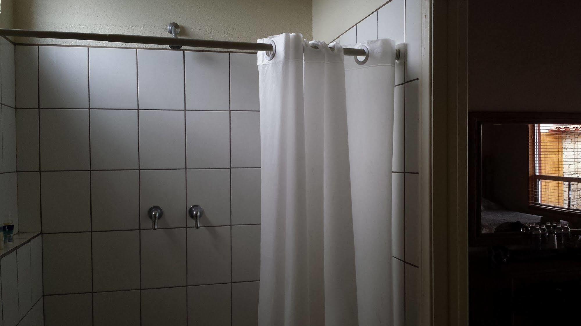 Hotel Plaza Fatima Valle de Guadalupe Zewnętrze zdjęcie